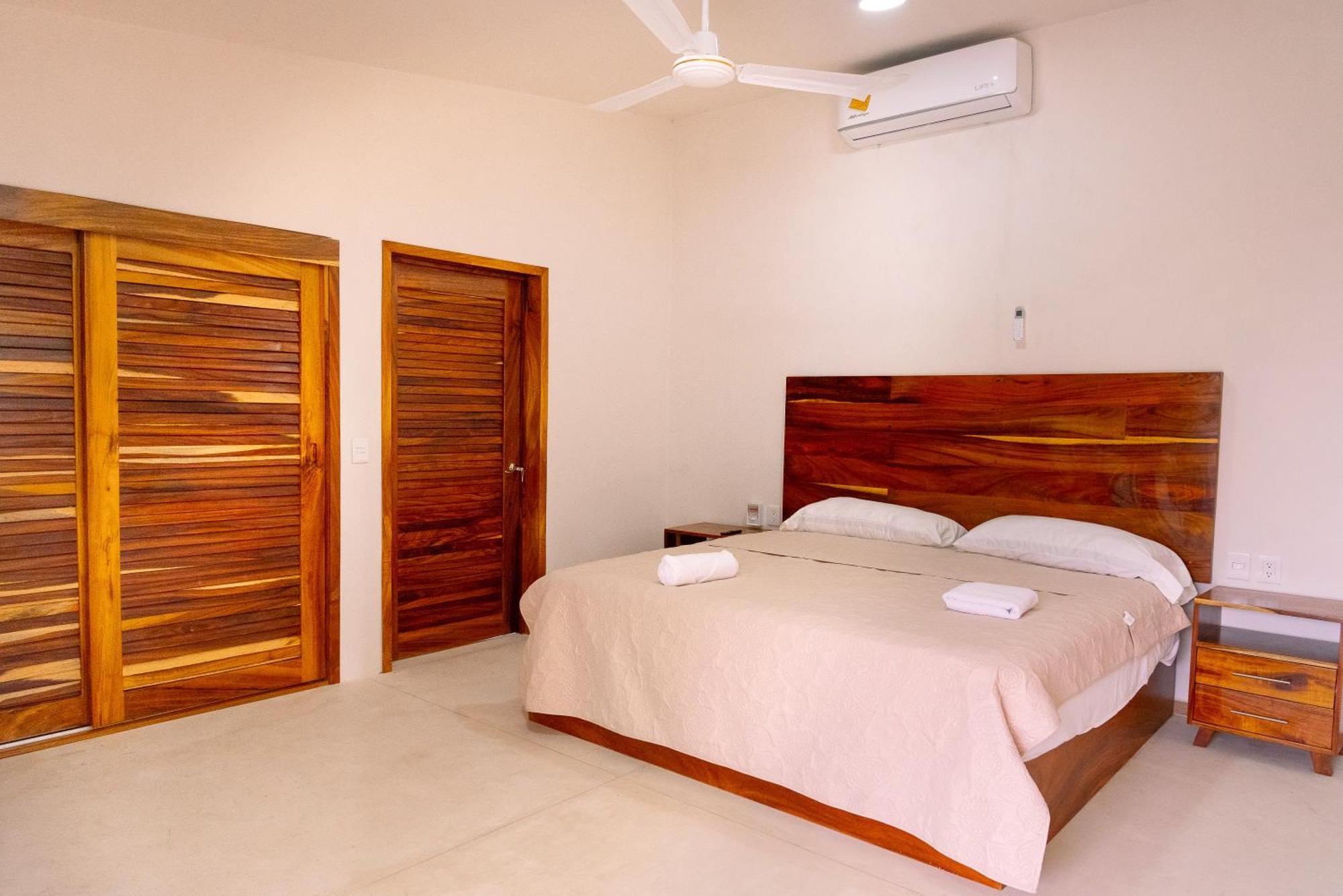 Casa Victoria Puerto Escondido Beach Brisas de Zicatela Exterior foto